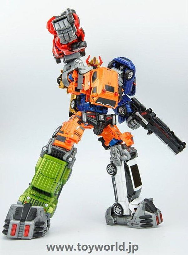 ToyWorld Car Combiner Images Show Combined Group And Alternate Modes  (1 of 20)